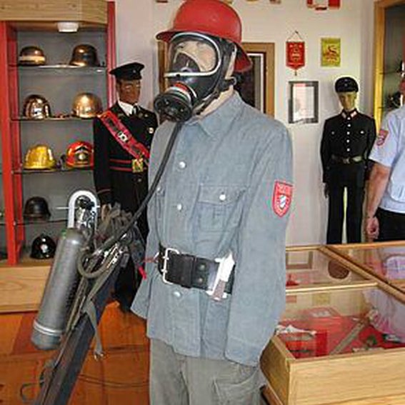 csm_Atemschutz_frueher_d439c74f4d.jpg